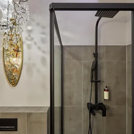 Nook Nook Katarzyny 2 מלון דירות