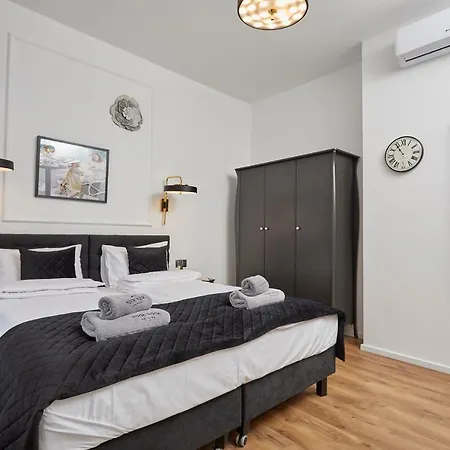 Nook Nook Katarzyny 2 4*